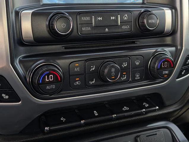 Photo of 2018 White Frost Tricoat GMC Sierra 1500