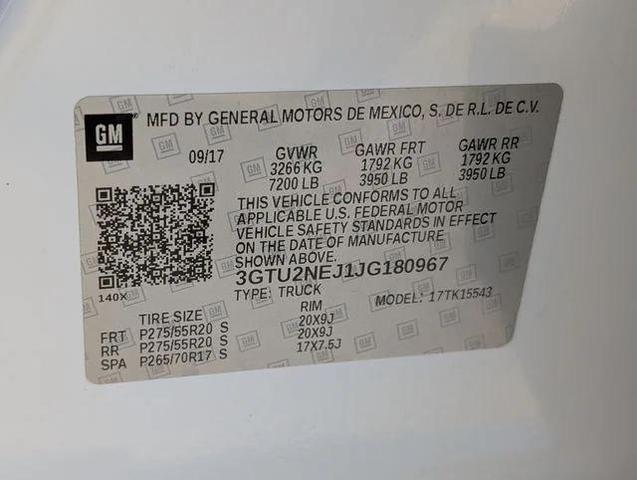 Photo of 2018 White Frost Tricoat GMC Sierra 1500
