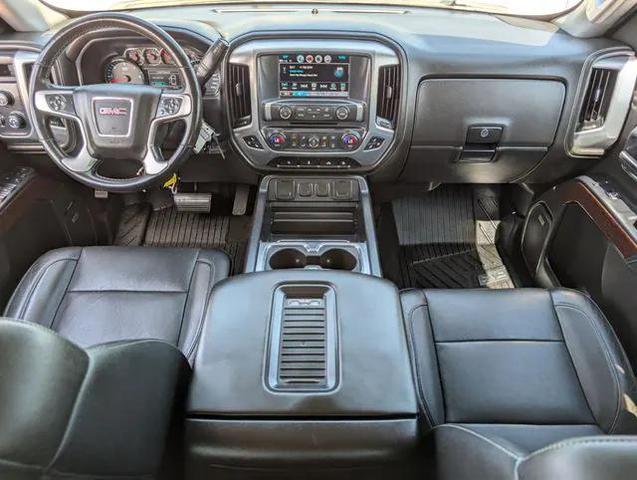 Photo of 2018 White Frost Tricoat GMC Sierra 1500