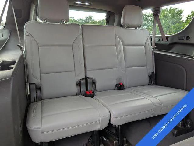 Photo of 2023 Summit White Chevrolet Suburban