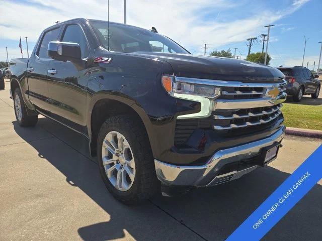 Photo of 2023 Black Chevrolet Silverado 1500