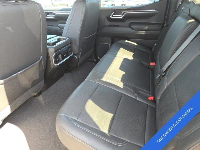 Photo of 2023 Black Chevrolet Silverado 1500