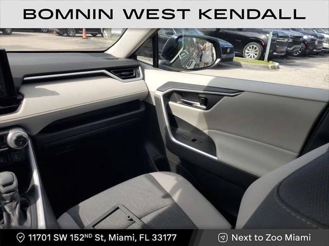 Photo of 2022 Gray Toyota RAV4
