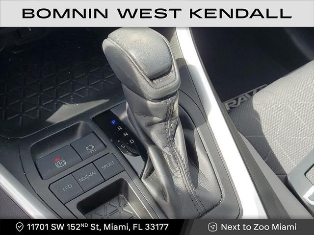 Photo of 2022 Gray Toyota RAV4