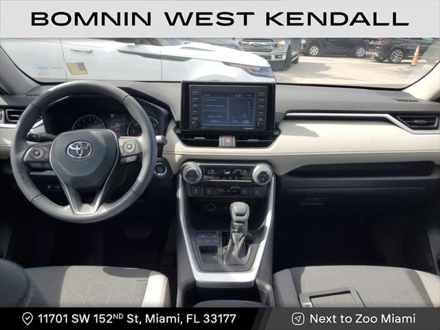 Photo of 2022 Gray Toyota RAV4