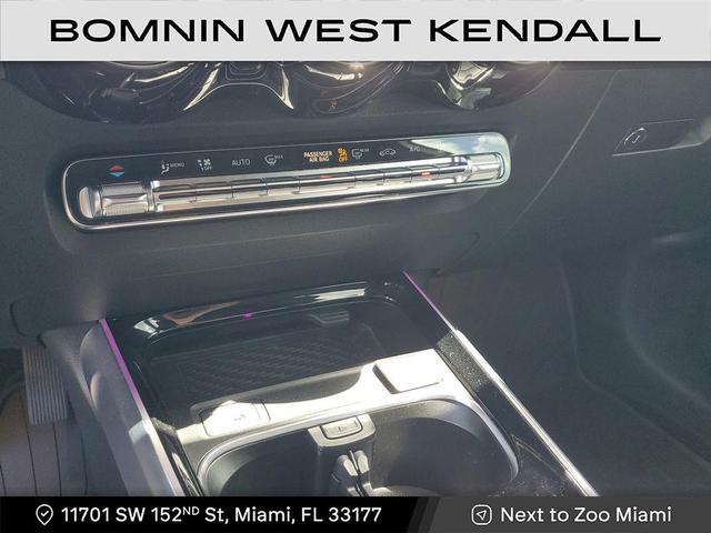 Photo of 2024 White Mercedes-Benz EQB 250