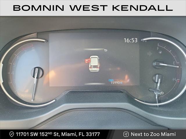 Photo of 2024 Magnetic Gray Metallic Toyota RAV4