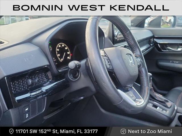 Photo of 2023 Gray Honda CR-V Hybrid