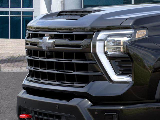 Photo of 2025 Black Chevrolet Silverado 2500