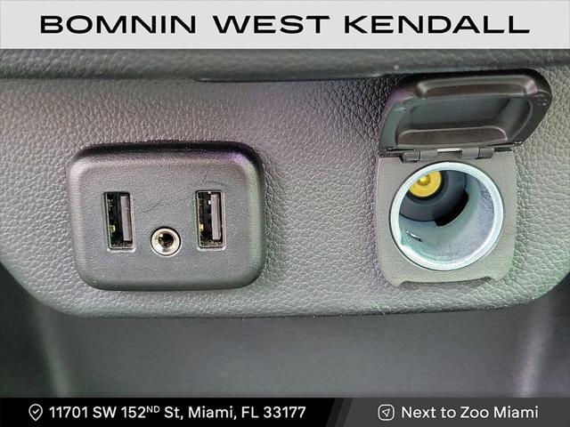 Photo of 2024 Sterling Gray Metallic Chevrolet Traverse