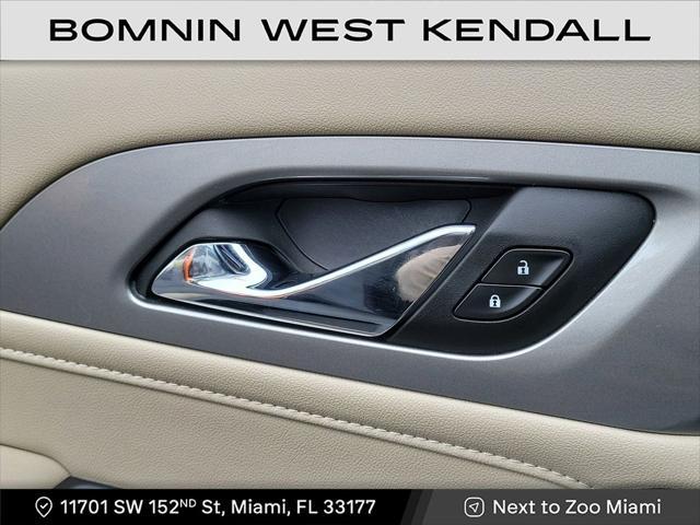 Photo of 2024 Sterling Gray Metallic Chevrolet Traverse
