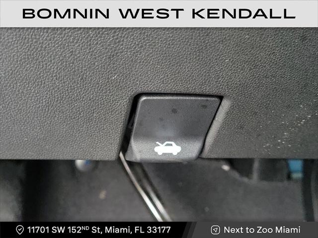 Photo of 2023 Glacier Blue Metallic Chevrolet Silverado 1500