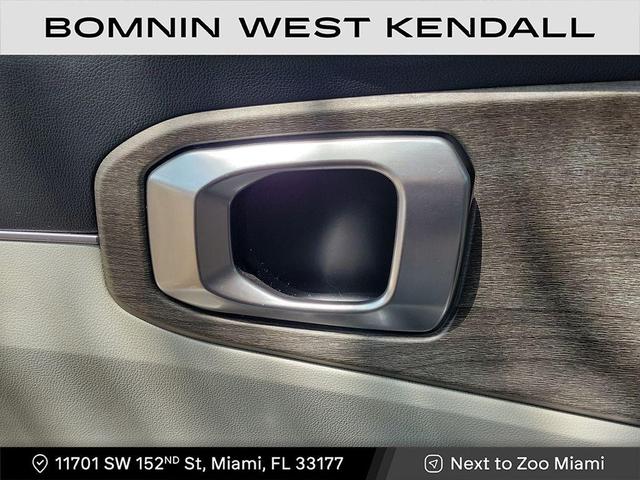 Photo of 2022 Passion Red Tintcoat Kia Sorento