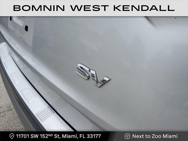 Photo of 2022 Brilliant Silver Metallic Nissan Rogue
