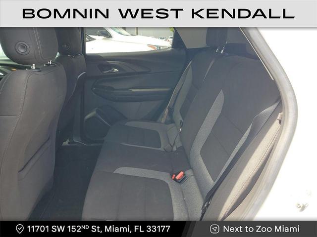 Photo of 2023 Summit White Chevrolet Trailblazer