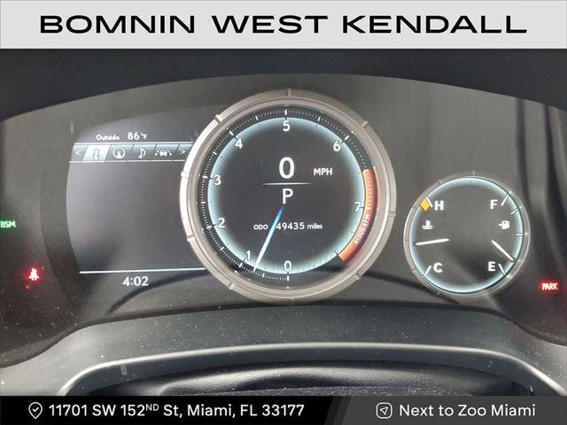 Photo of 2022 Ultra White Lexus RX 350