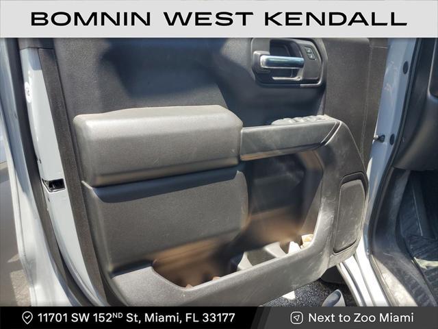 Photo of 2024 Slate Gray Metallic Chevrolet Silverado 1500
