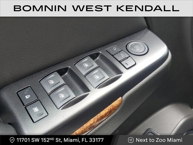 Photo of 2020 Summit White Chevrolet Tahoe