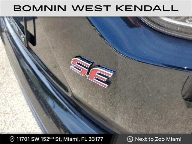 Photo of 2020 Black Sand Pearl Toyota Corolla