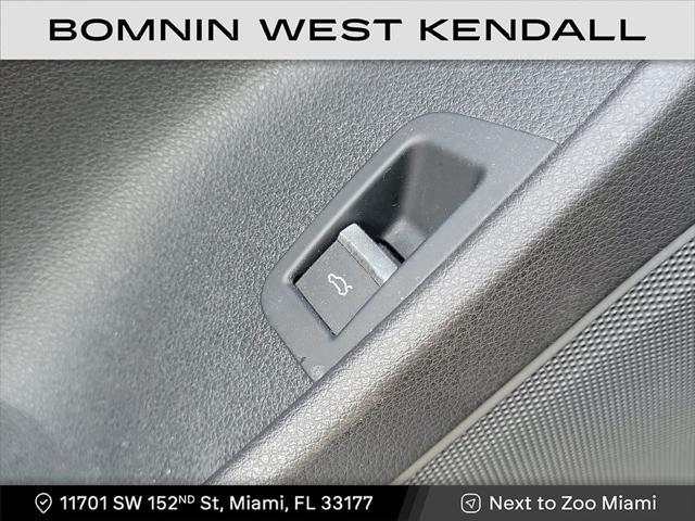 Photo of 2019 Gray Metallic Audi Q7