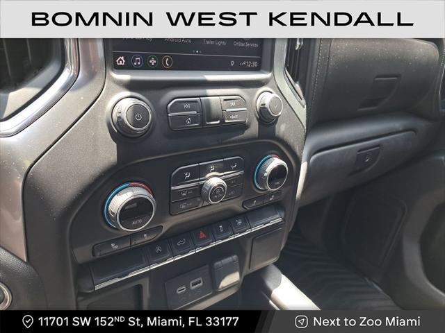 Photo of 2020 Black Chevrolet Silverado 1500