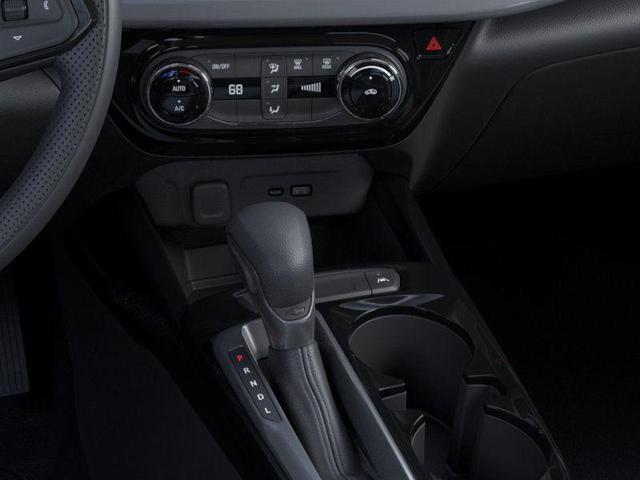 Photo of 2026 Summit White Chevrolet Trax