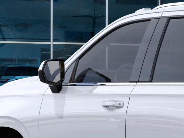 Photo of 2026 Summit White Chevrolet Tahoe