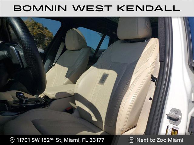 Photo of 2022 White Metallic BMW X3