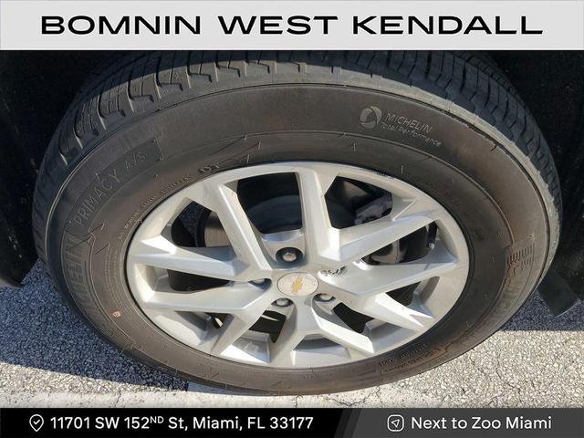 Photo of 2024 Lakeshore Blue Metallic Chevrolet Equinox
