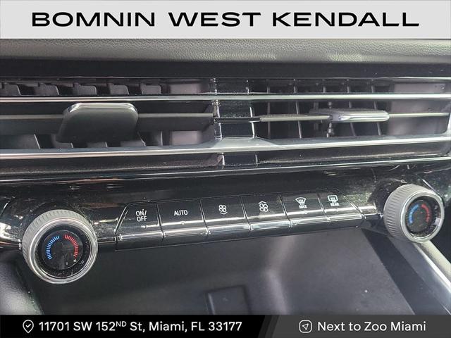 Photo of 2024 Sterling Gray Metallic Chevrolet Traverse
