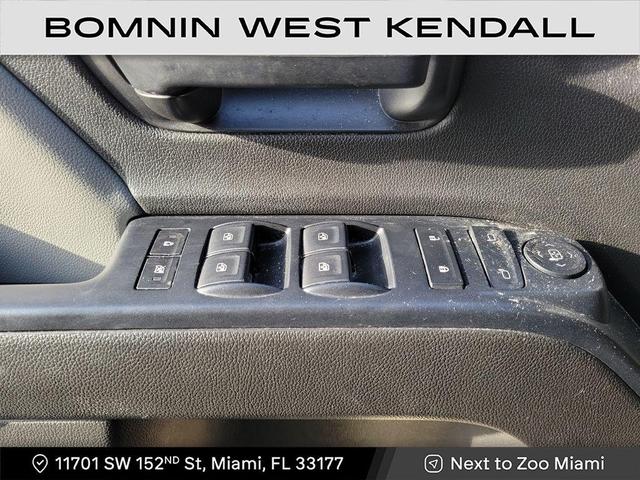 Photo of 2018 Black Chevrolet Silverado 1500
