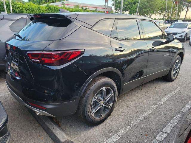 Photo of 2025 Black Chevrolet Blazer