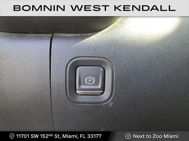 Photo of 2021 Summit White Chevrolet Silverado 1500