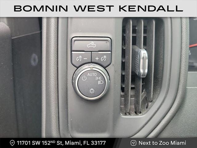 Photo of 2020 Black Chevrolet Silverado 1500