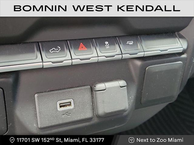 Photo of 2020 Black Chevrolet Silverado 1500