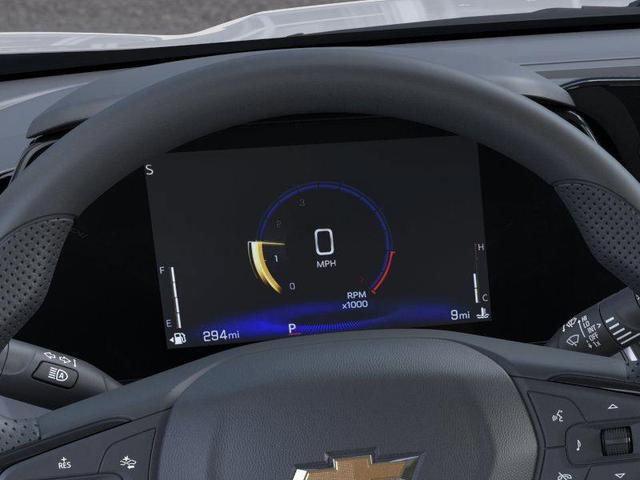 Photo of 2025 Summit White Chevrolet Trax