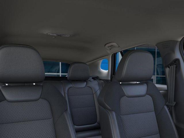 Photo of 2025 Summit White Chevrolet Trax