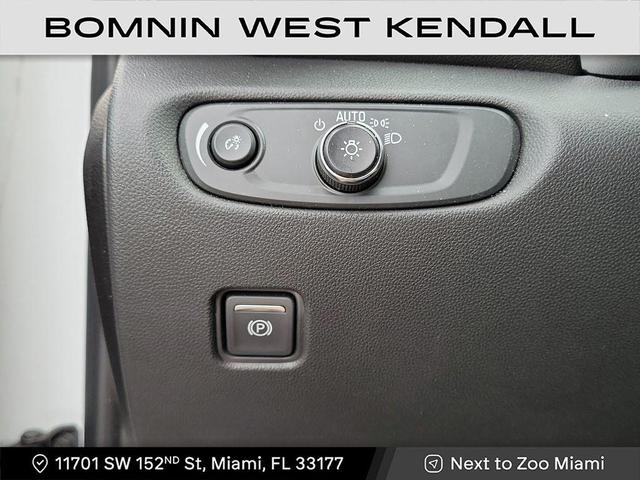 Photo of 2023 Summit White Chevrolet Blazer