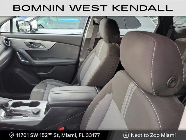 Photo of 2023 Summit White Chevrolet Blazer