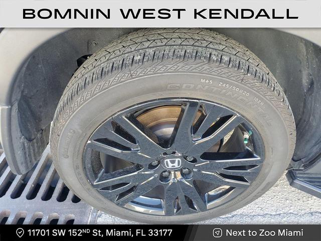 Photo of 2021 Crystal Black Pearl Honda Pilot