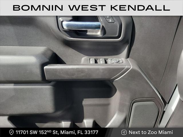 Photo of 2020 Summit White Chevrolet Silverado 1500