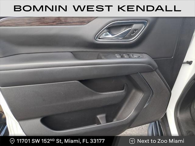 Photo of 2023 Summit White Chevrolet Suburban
