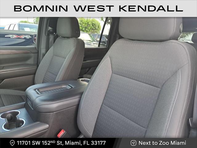 Photo of 2023 Summit White Chevrolet Suburban