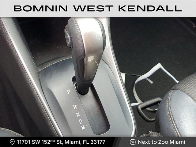 Photo of 2022 Summit White Chevrolet Trax
