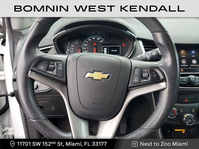 Photo of 2022 Summit White Chevrolet Trax