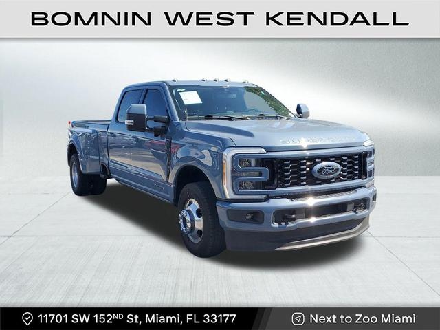Photo of 2023 Gray Ford F-350