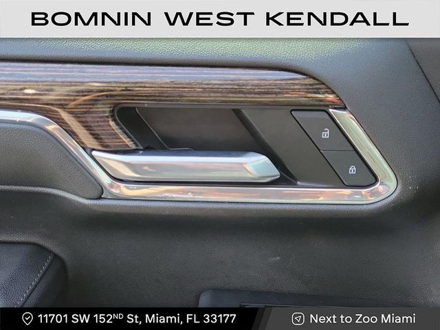 Photo of 2024 Onyx Black GMC Sierra 1500