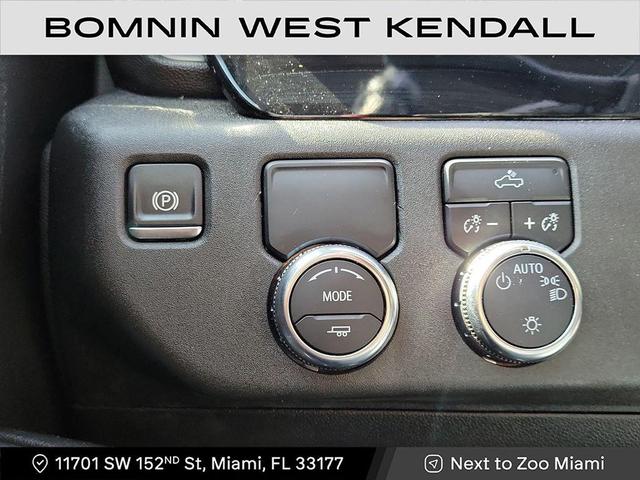 Photo of 2024 Onyx Black GMC Sierra 1500
