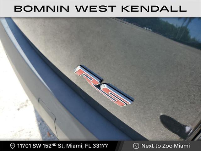 Photo of 2020 Graphite Metallic Chevrolet Traverse