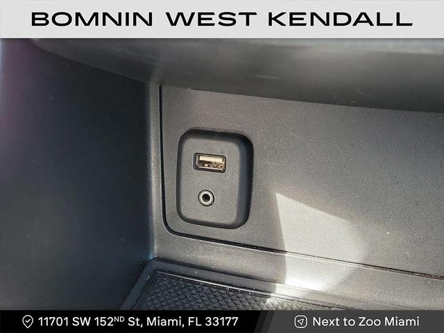 Photo of 2016 Black Chevrolet Colorado